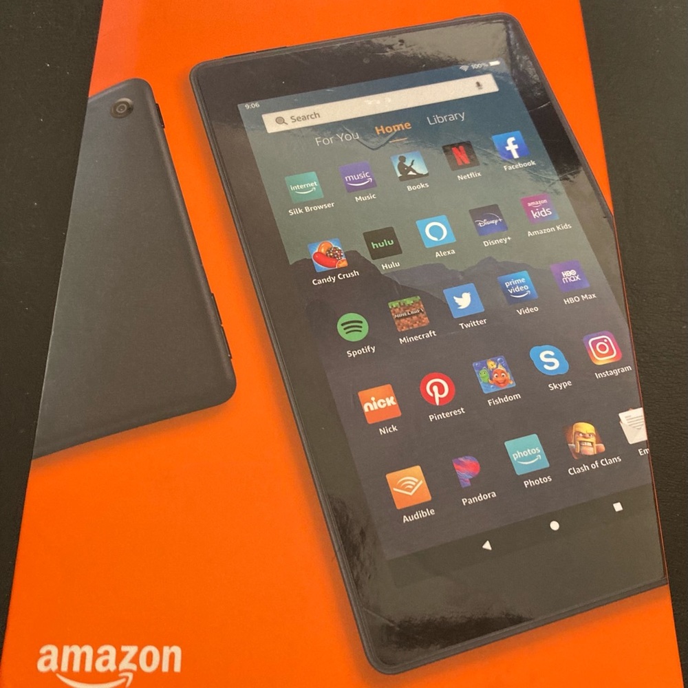 Fire  7 16 gig w Alexa